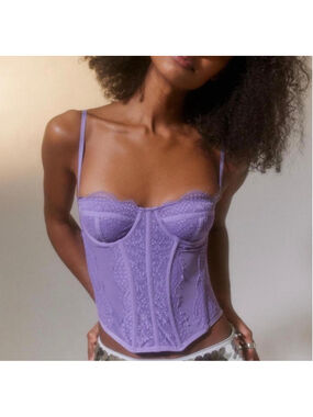 Out From Under Urban Outfitters Lavender Lace Corset Bustier Cami Top Size Small
